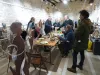 Petit moment de convivialité pendant l'installation